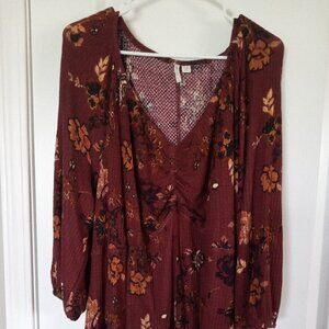 Burgundy roushed front top